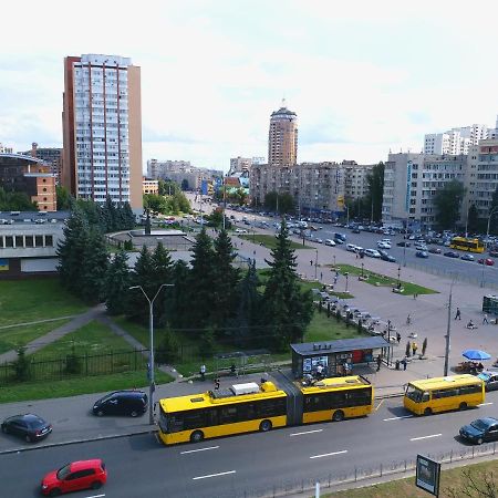 Отдельная Комната С Балконом В Апартаментах, Возле М Печерская Kiev Bagian luar foto